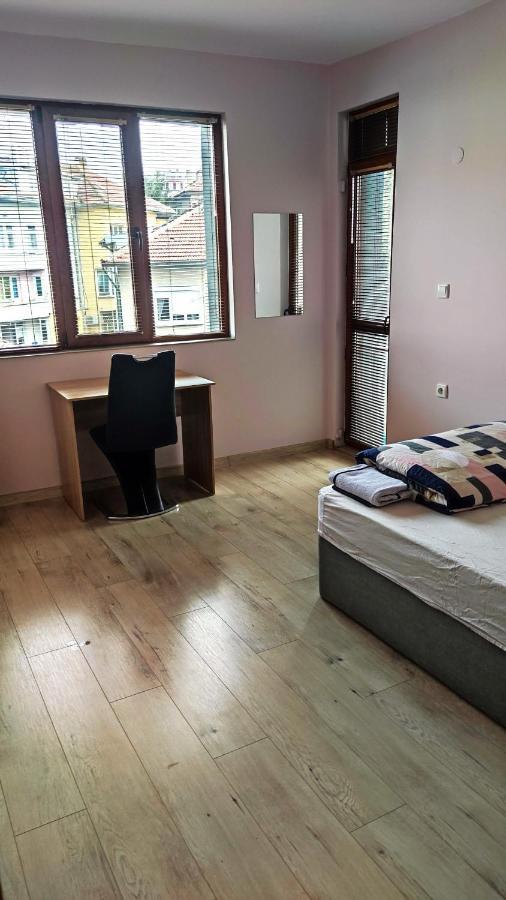 Liliya Apartment بليفين المظهر الخارجي الصورة